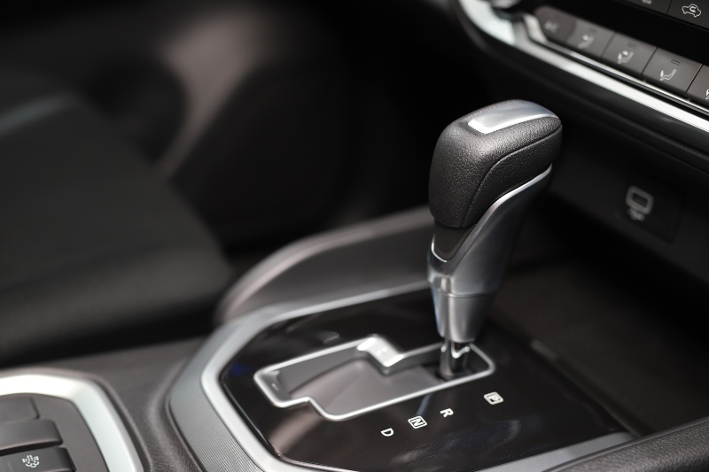 Automatic transmission gear selector inside a vehicle in Fort Lauderdale & Davie, FL